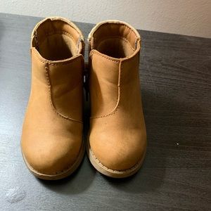 Toddler girls Tan & gold glitter boots